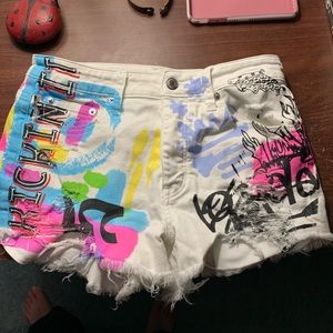 High waisted American eagle graffiti shorts.